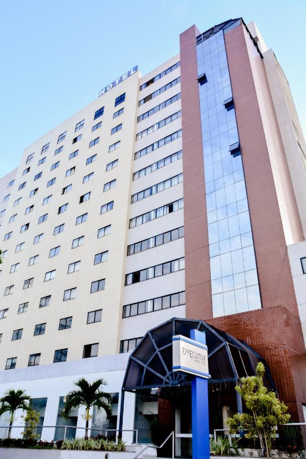 Executive Hotel Фейра ди Сантана Екстериор снимка